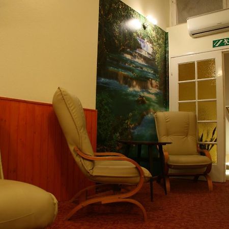 Palma Panzio Ξενοδοχείο Kaposvár Εξωτερικό φωτογραφία